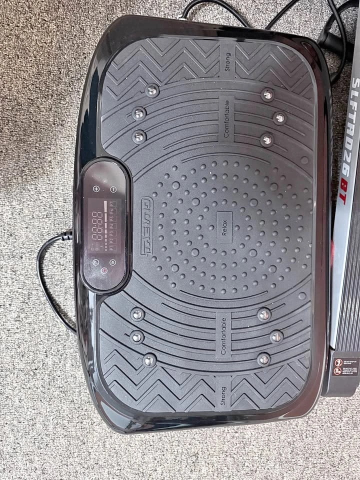Vibration Plate Exercise Machine