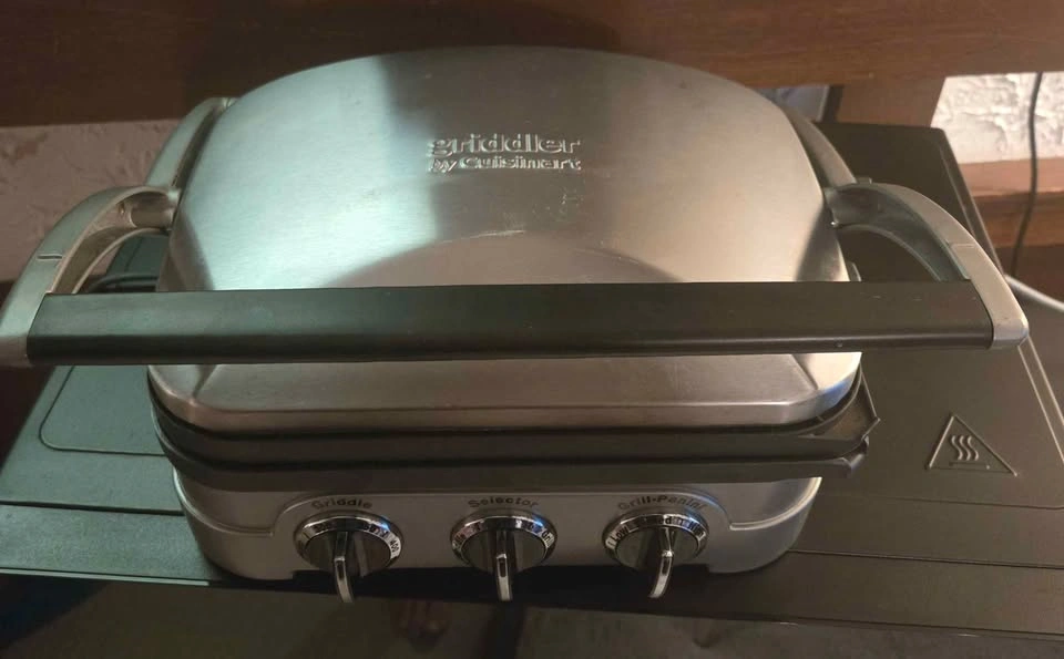 Cuisinart Griddler CGR-4C - 5-in-1 Griddler/Panini Press - photo 4