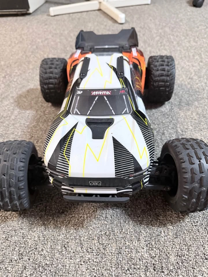 Arrma Vorteks RC Truck - photo 4