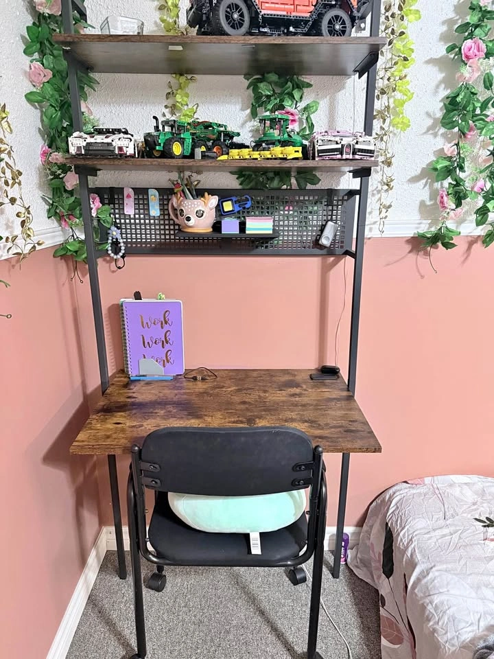 Desk with Shelves and Chair