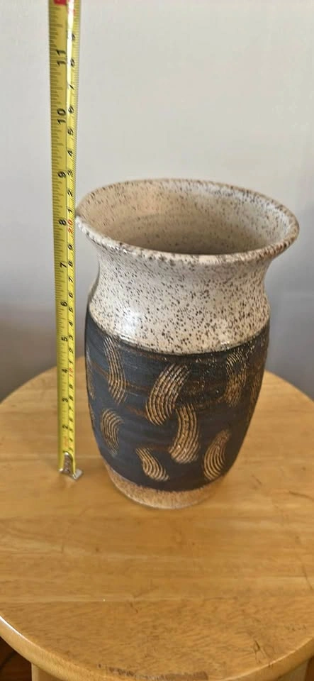 Vase-handmade Vintage