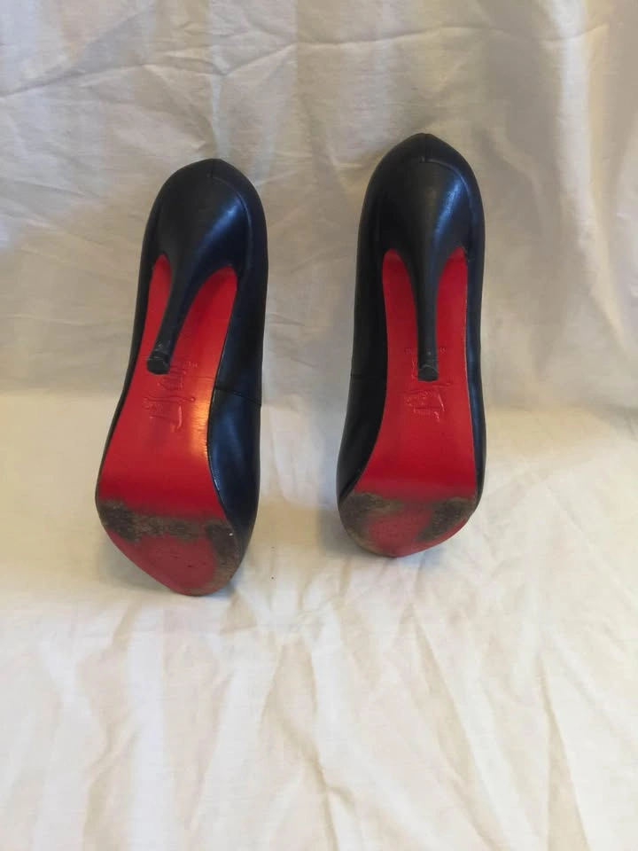 Louboutin Shoes Women Size 38 - photo 3