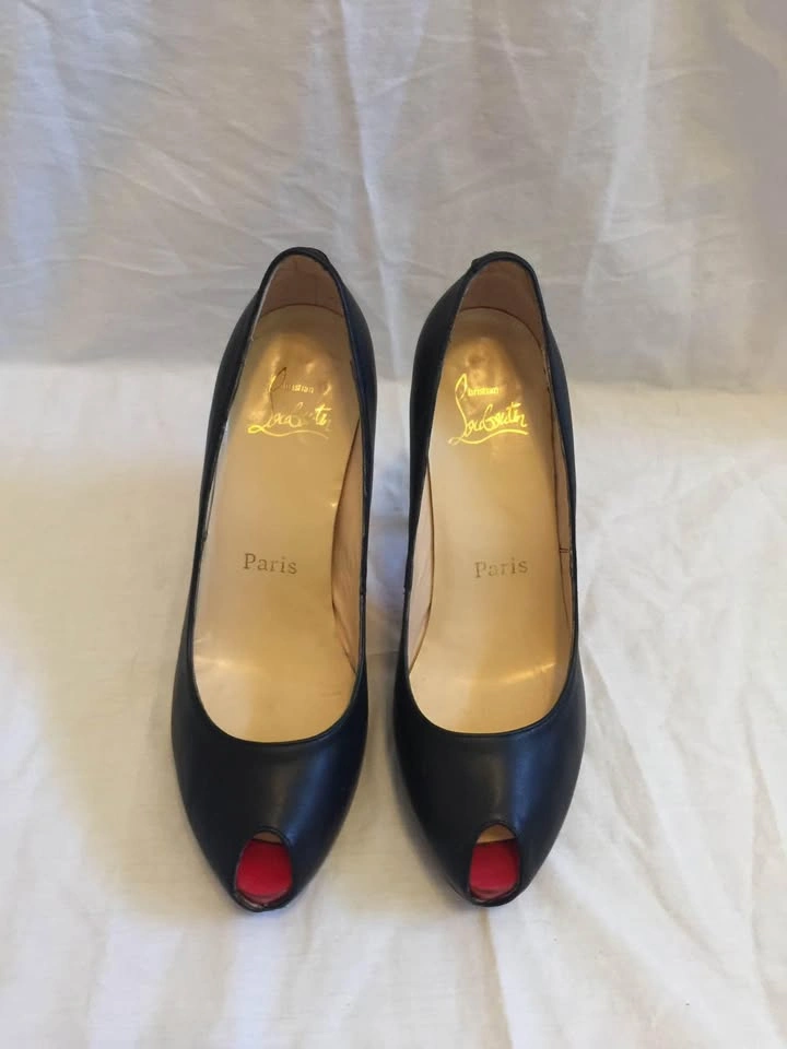 Louboutin Shoes Women Size 38 - photo 5