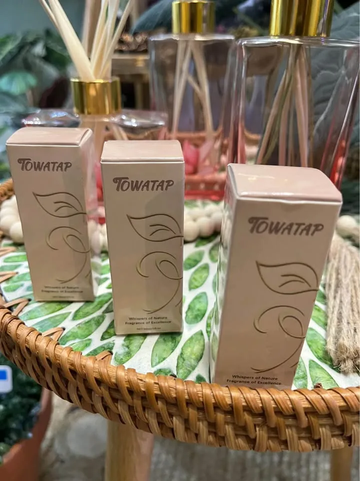 Glass Aromatherapy Reed Diffusers w/ Scented Oil image indicator(4)