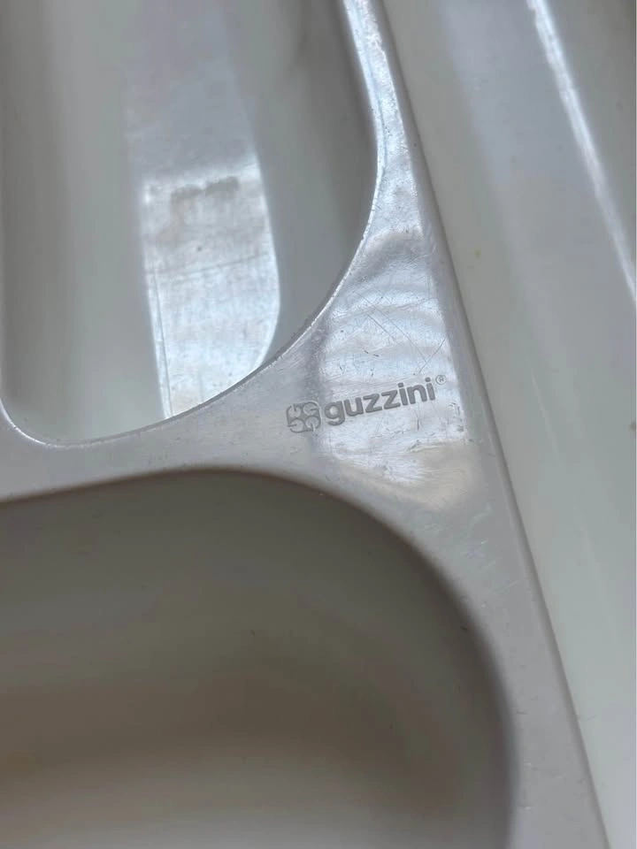 Vintage Guzzini Italy Plastic Flatware Drawer Sorter - photo 3