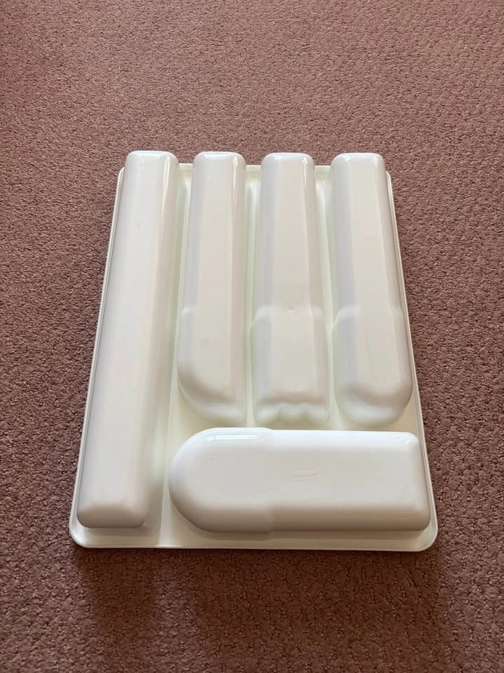 Vintage Guzzini Italy Plastic Flatware Drawer Sorter - photo 4