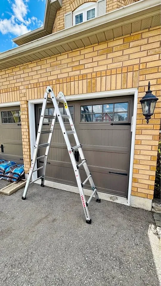 Vulcan 17 ft Extra Heavy Duty Multi Function Ladder - Like New