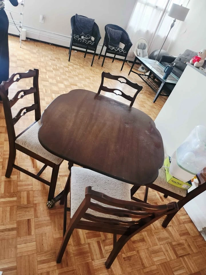 Italian Dining Set with 4 Chairs - photo 4