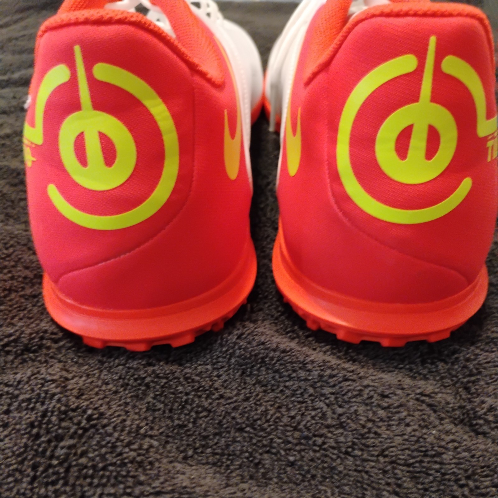 Nike Tiempo Legend 9 Club TF Club Pack DA1193-176 - photo 4