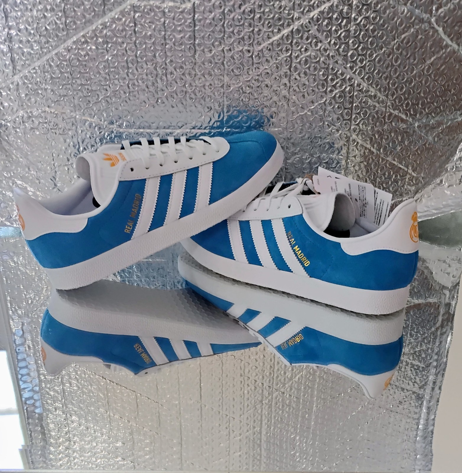 Adidas Real Madrid Gazelle Shoes Men's Size 8.5 - photo 2