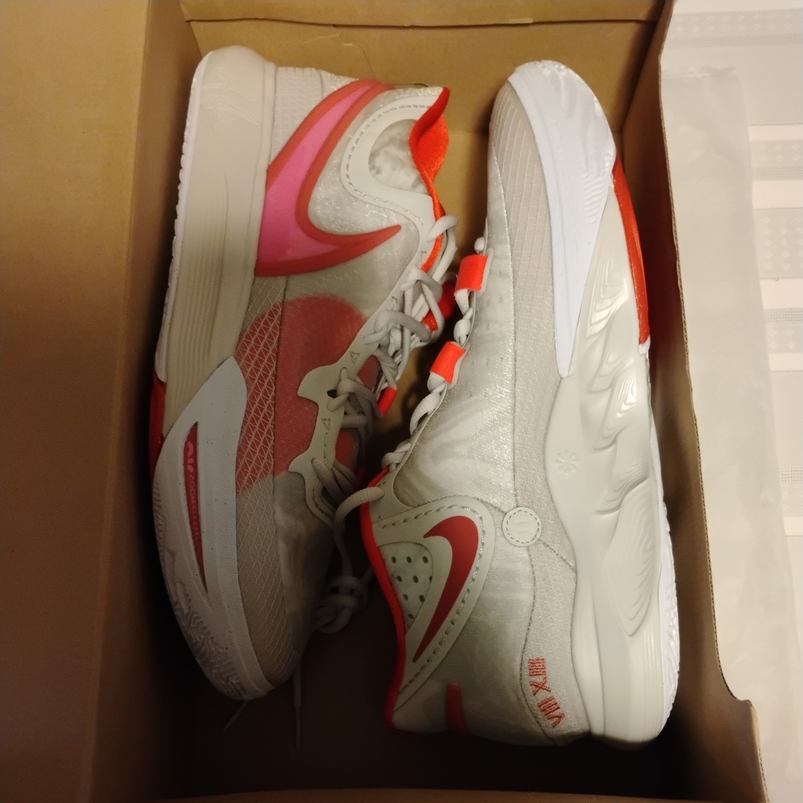 Nike Kyrie 8 Men's Size 15 Light Bone/Picante Red DJ6017-002 - photo 5