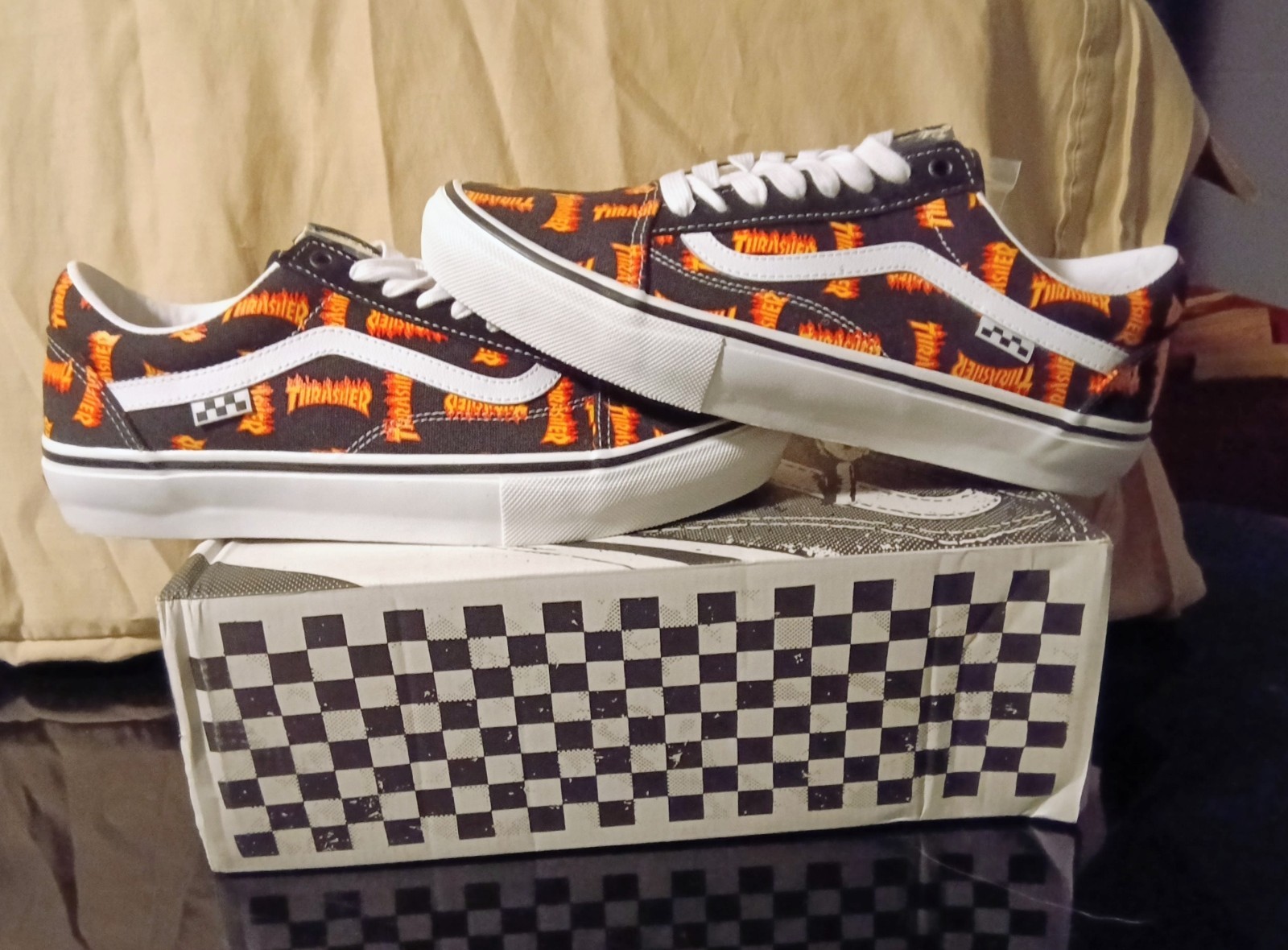 Vans Old Skool x Thrasher Flames Shoes Men's 10 / Women's 11.5 - photo 2