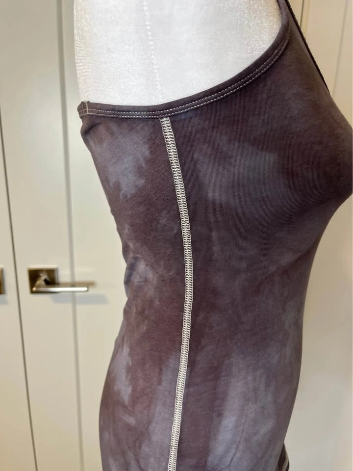 LULULEMON Purple Tie-Dye Racerback Tank Top - Size 4 - photo 5
