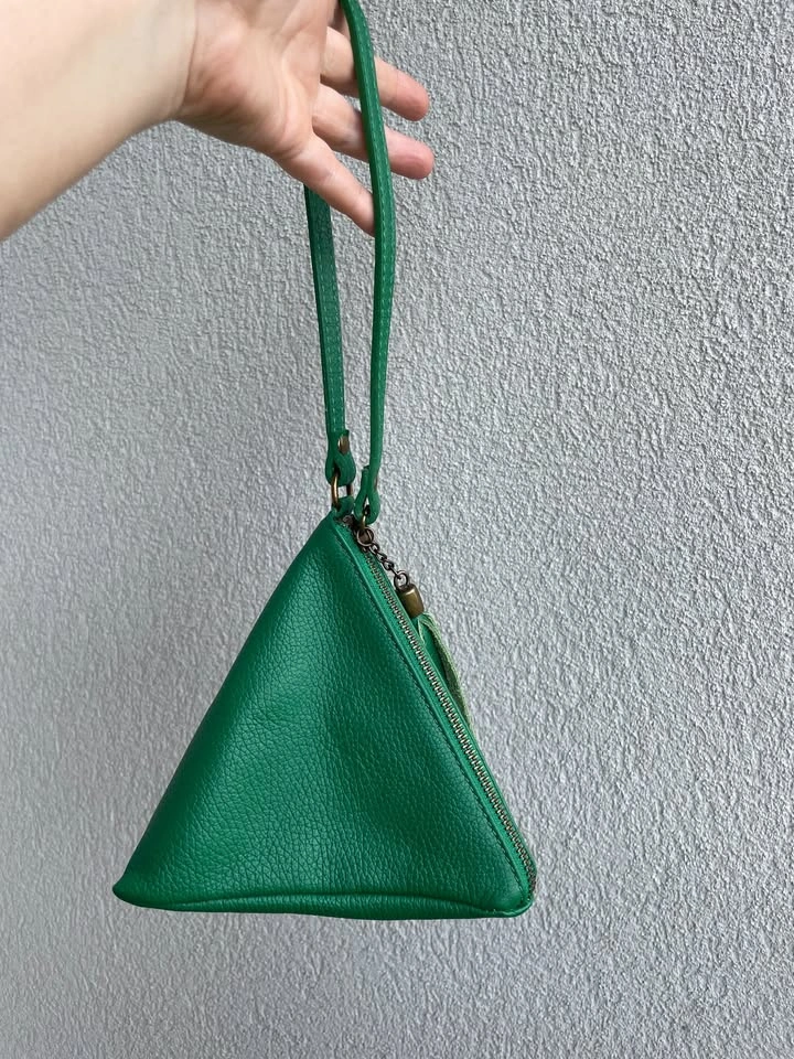 Made in Italy Leather Wristlet Clutch Tassel Zip Pouch
