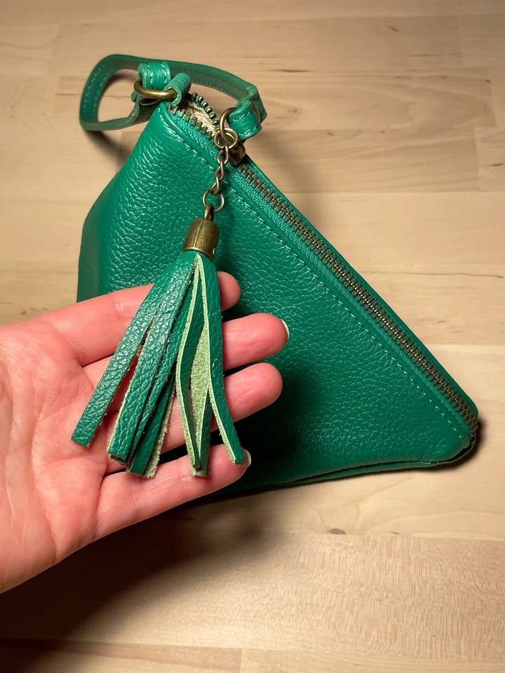 Made in Italy Leather Wristlet Clutch Tassel Zip Pouch - photo 2