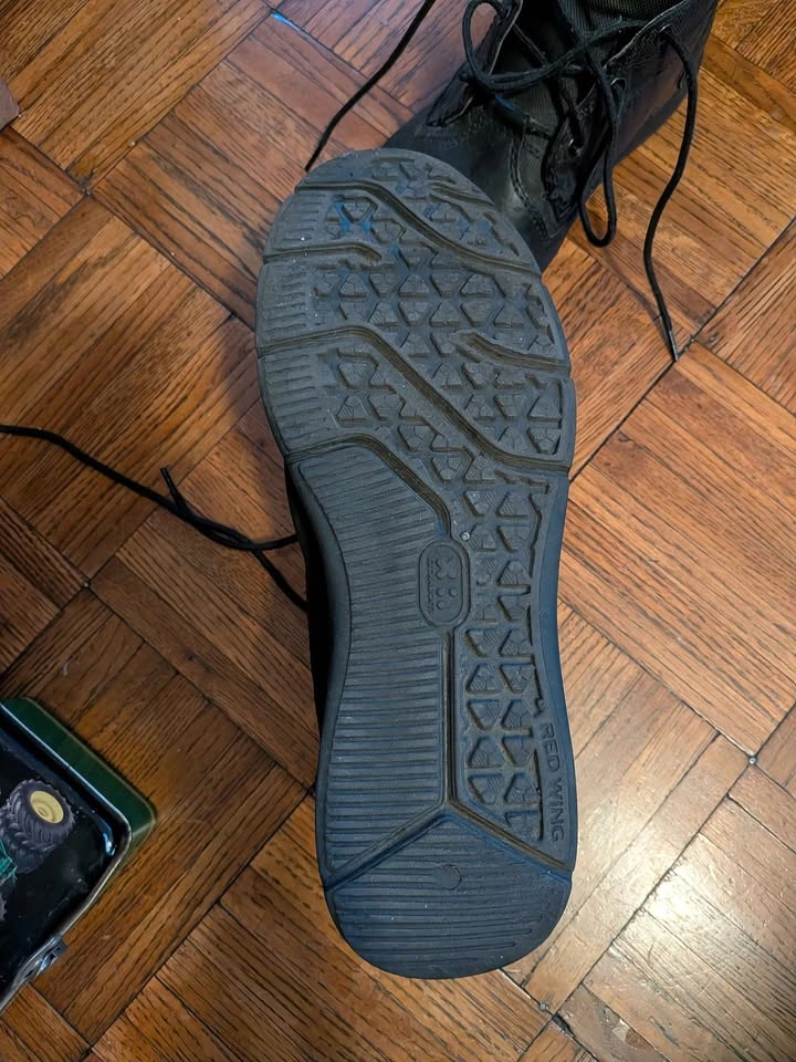 Red Wing boots - aluminum safety toe 6714 chukka - photo 5