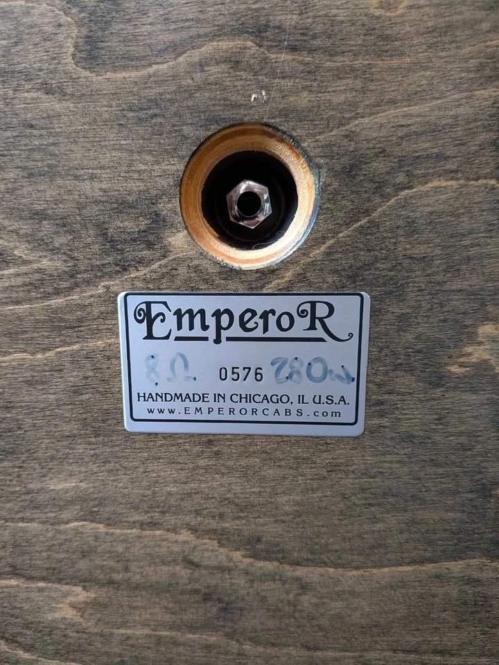 Emperor 4x12 Guitar Speaker Cabinet - photo 2