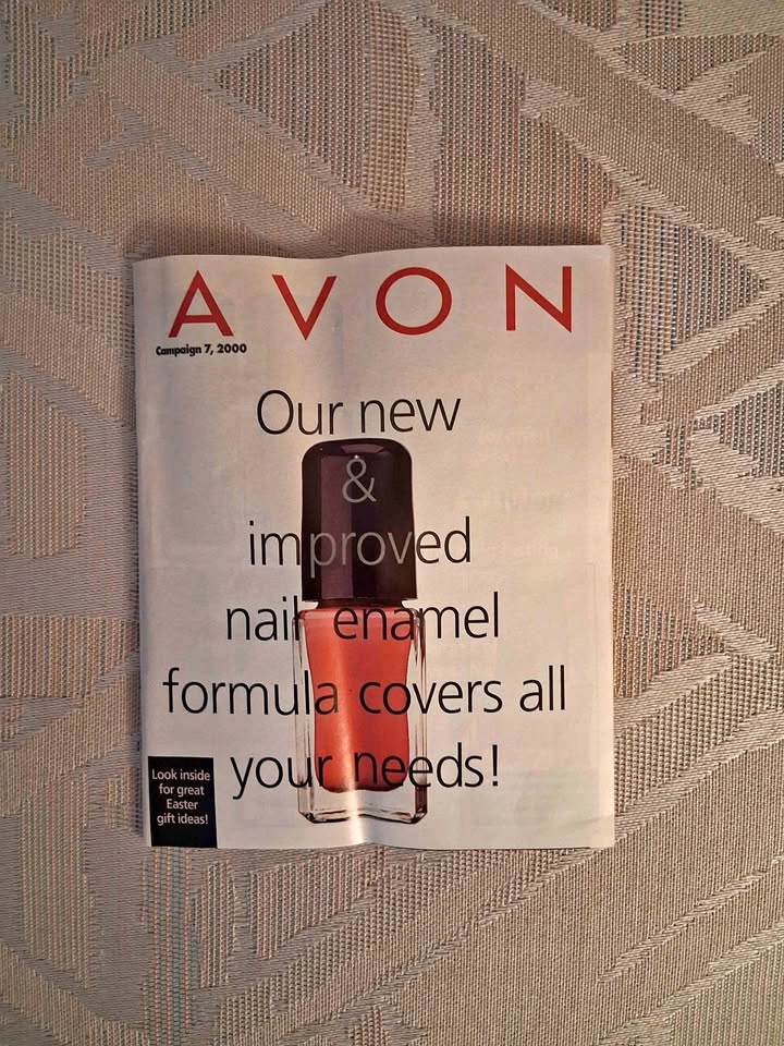 Vintage 2000 Avon Catalog - Campaign 7 Easter Gift Ideas - Colle