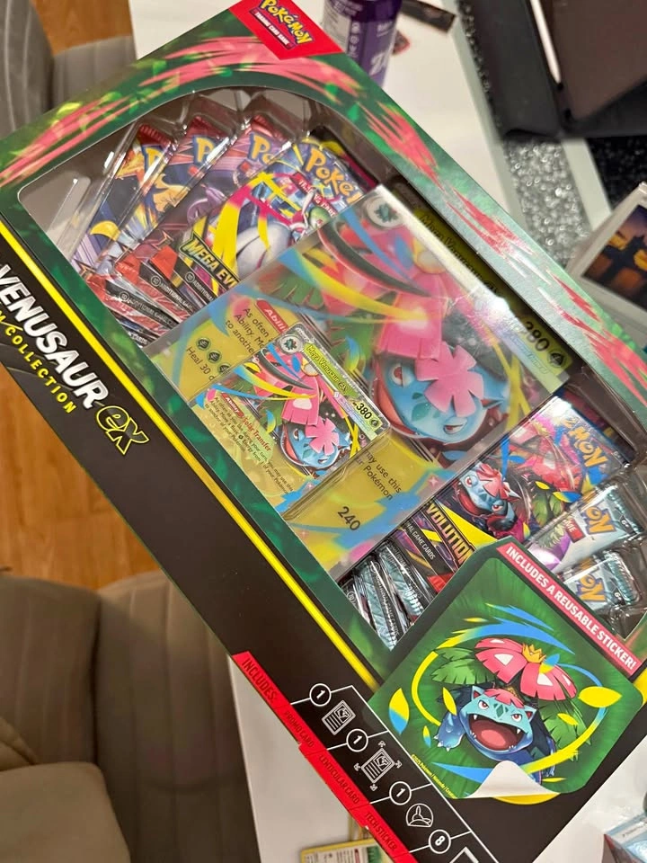 Mega Venasaur/Kengaskhan Box