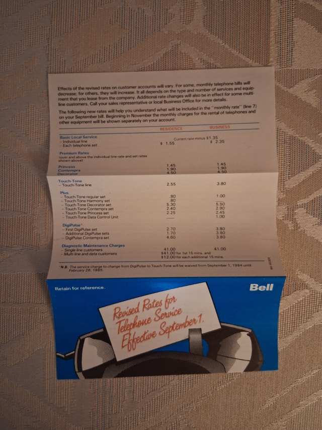1984 Bell Canada Ephemera - Telephone Service & Rates Update - photo 2