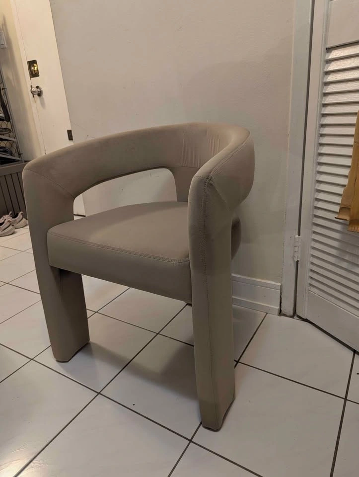 BESTANO Modern Khaki Velvet Barrel Chair - photo 5