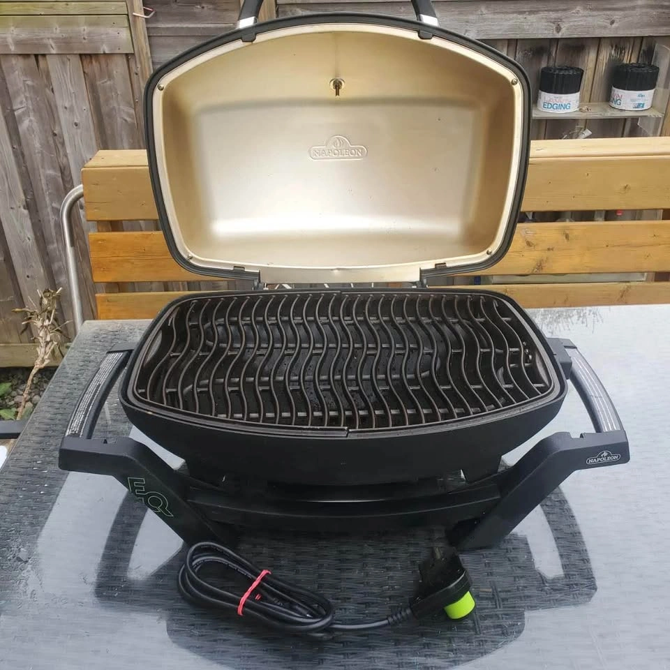 Napoleon TravelQ PRO285E Portable Electric Grill LIKE NEW - photo 2