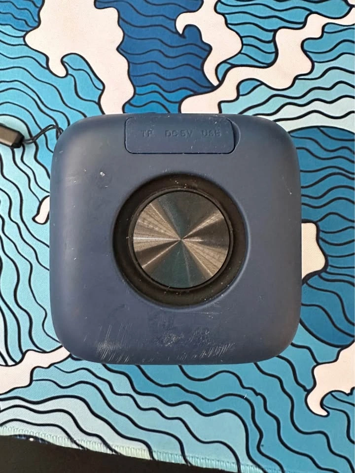 Bluetooth Speaker - photo 2