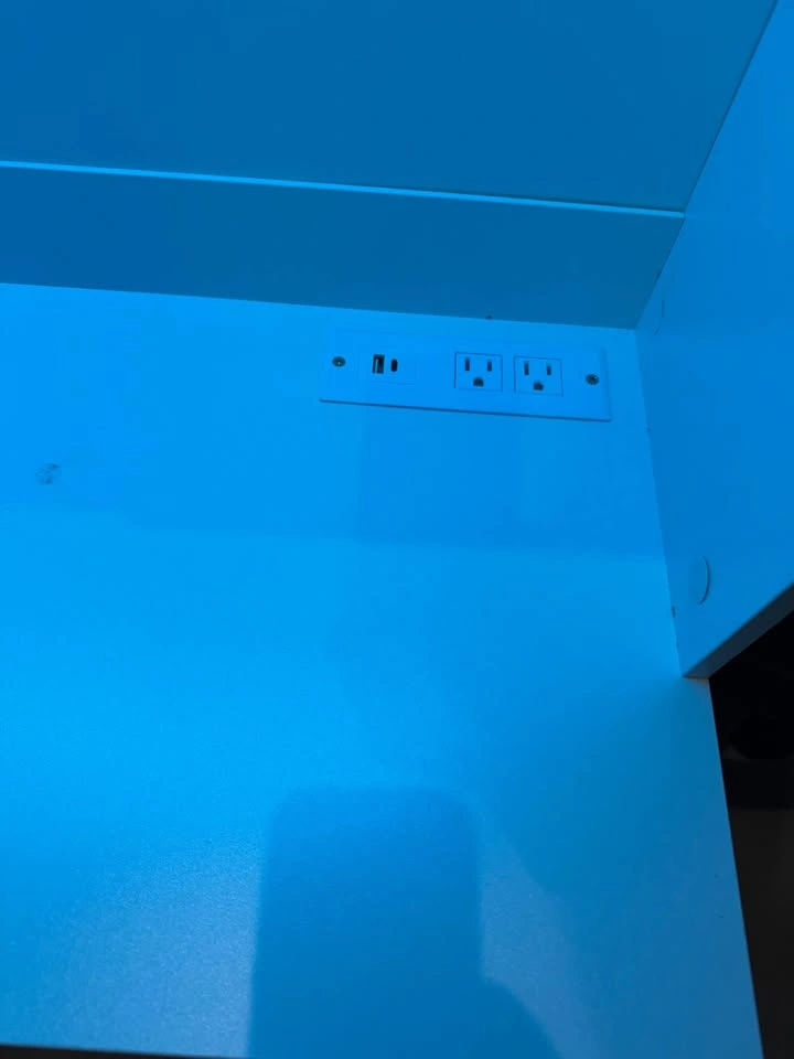 Coffee bar with colour changing lights - photo 2