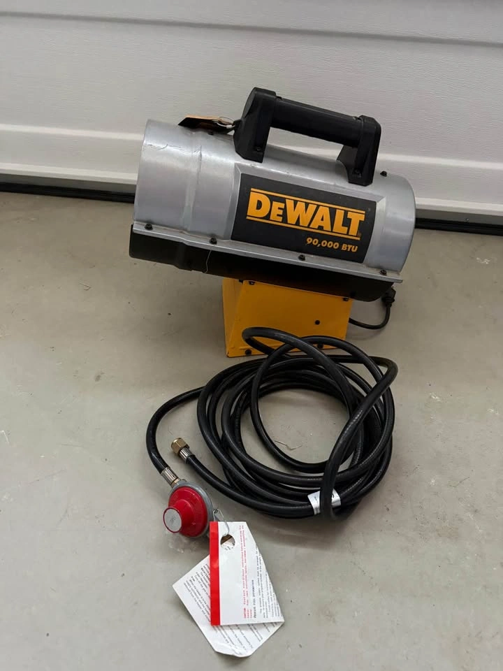 Dewalt 90,000 BTU Propane Heater - photo 2