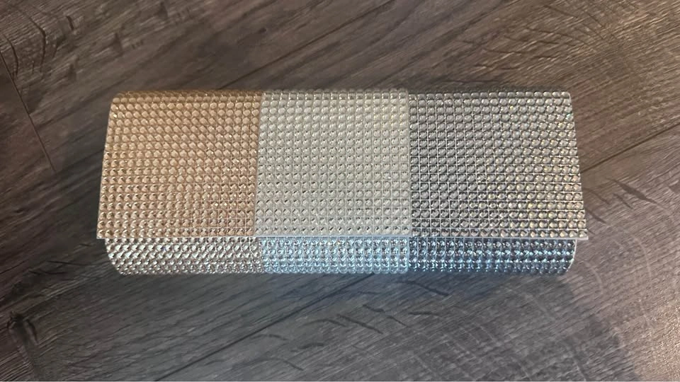 Rhinestone Clutch Bag with Chain Strap - photo 2