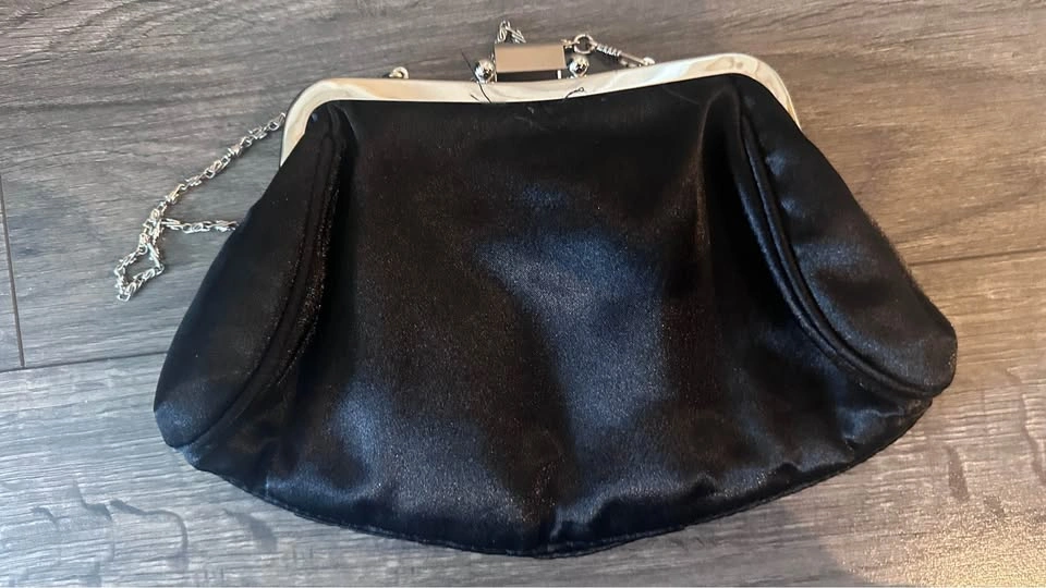 Elegant Black Clutch Bag - photo 3