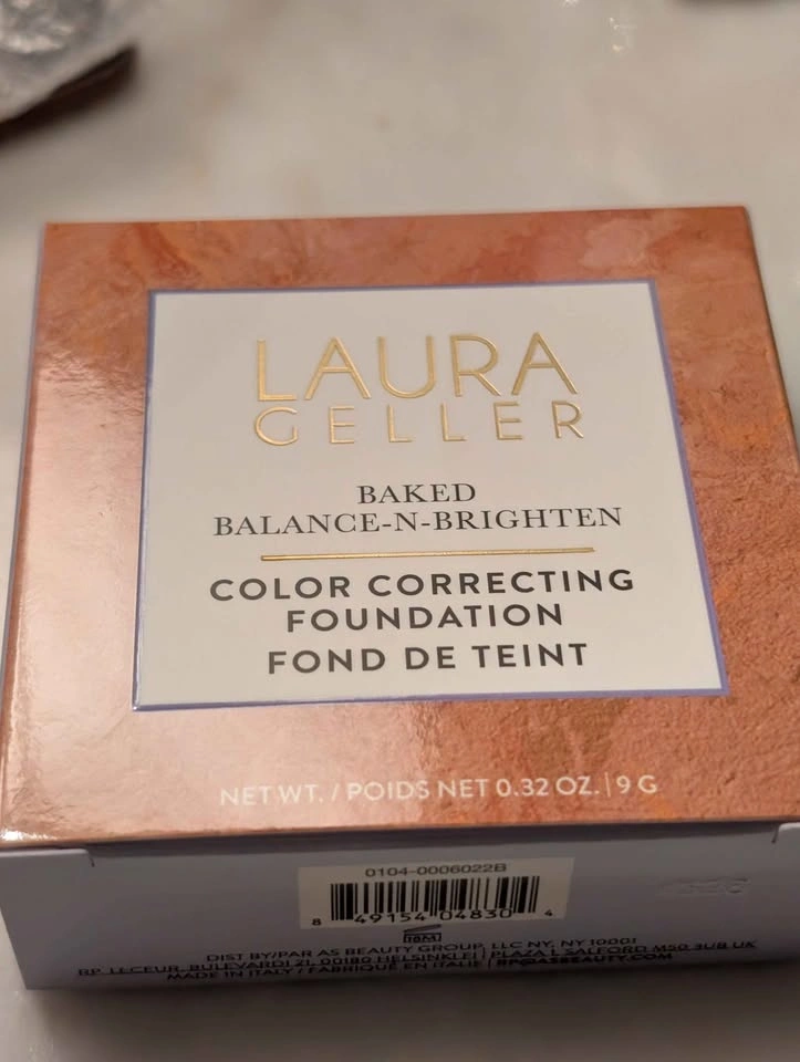 Laura Geller Balance n Brighten Foundation - Shade Fair - photo 2
