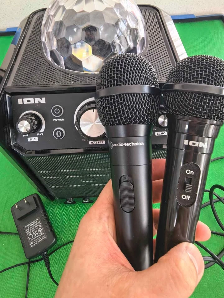 ION Party Rocker Effects Karaoke Speaker w/ Disco Light & Mics - photo 3