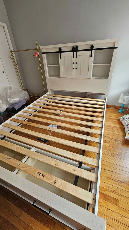Bookcase Queen Sized Bedframe - HALF PRICE - photo 3