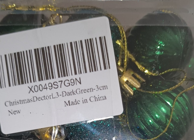 NEW Festive Christmas Tree Decor Ornaments Balls Set - 24 Pieces - photo 4