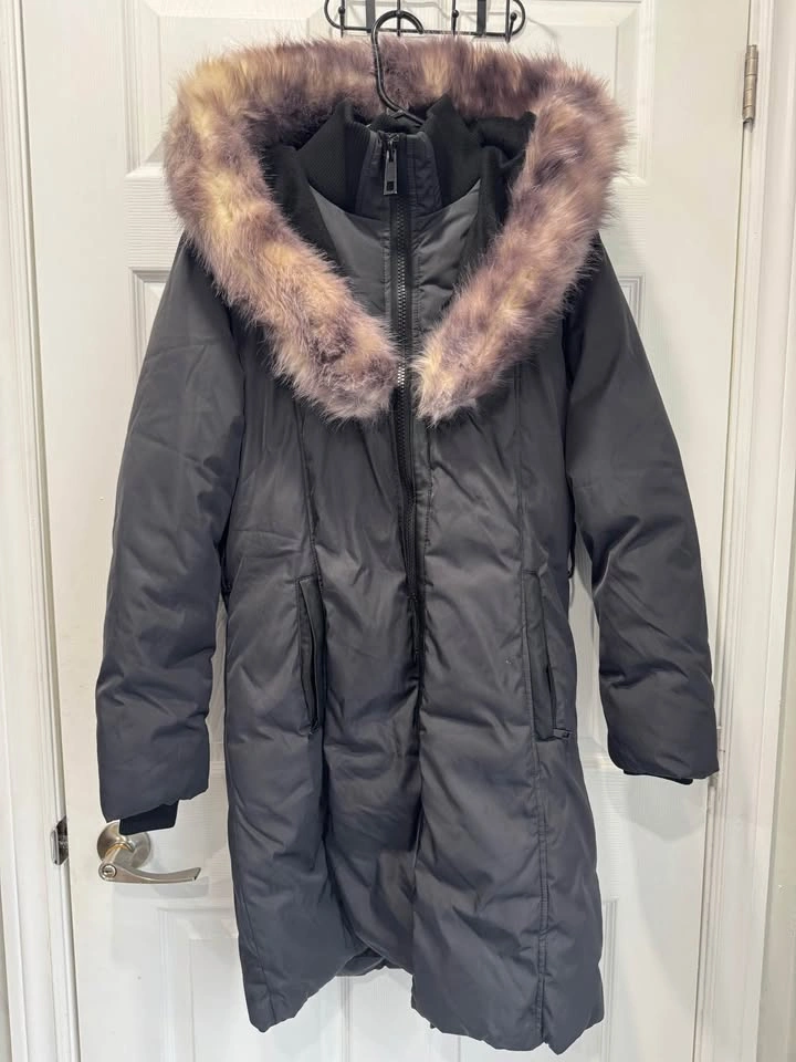 J.Style Black Women's Fur Jacket - photo 2