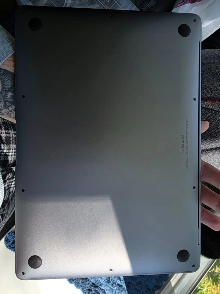 2020 Apple MacBook Air 13.3" M1 8GB RAM 256GB SSD - photo 4