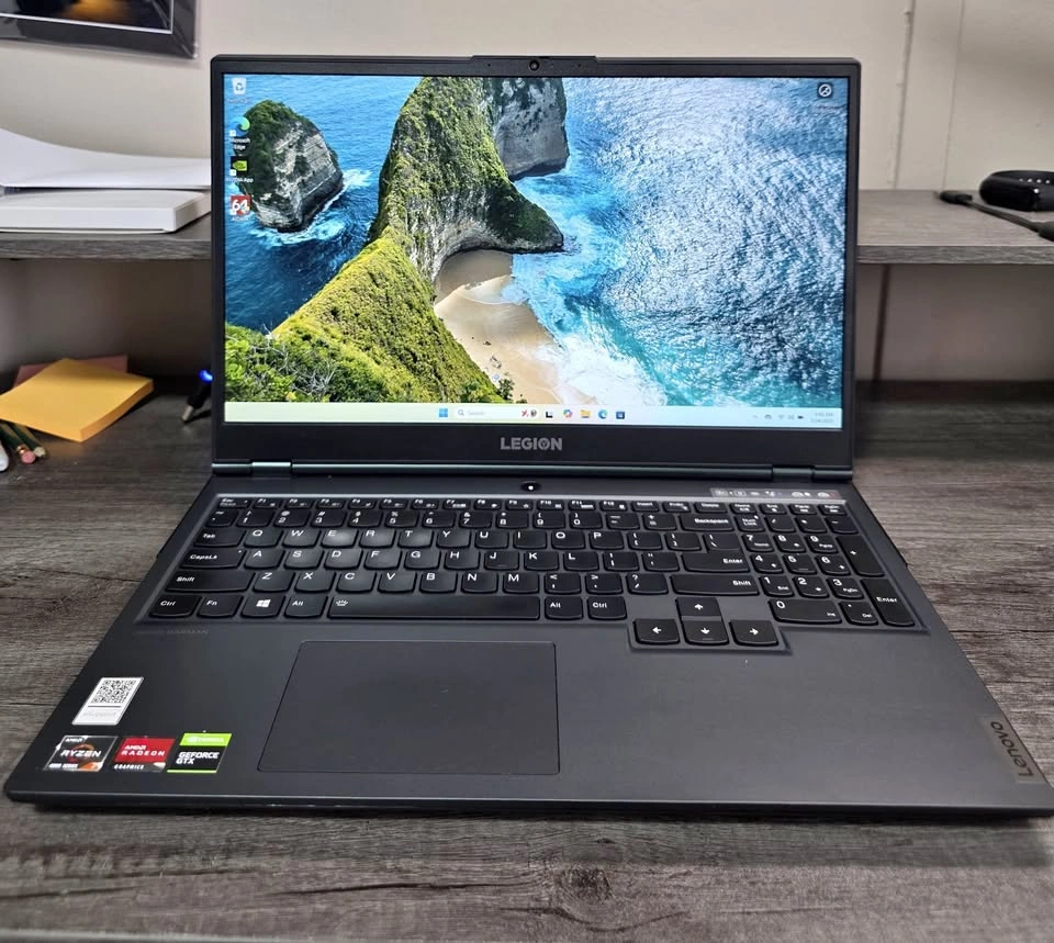 Lenovo Legion 5 15" FHD 120Hz Ryzen 7 32GB GTX 1660Ti SSD Win 11