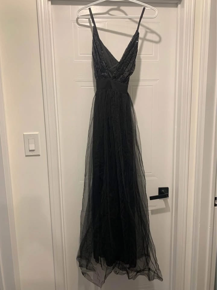 Black sequin tulle dress size small