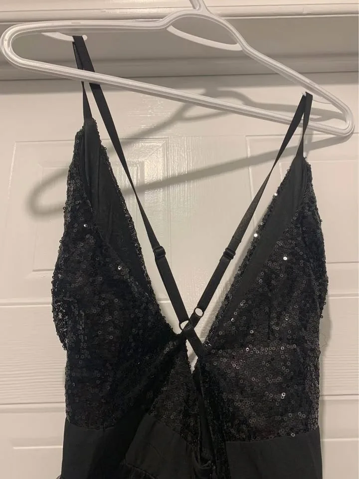 Black sequin tulle dress size small - photo 3