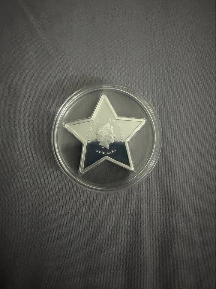 2013 Cook Islands 5 Dollar Christmas Angel Star Coin - photo 2