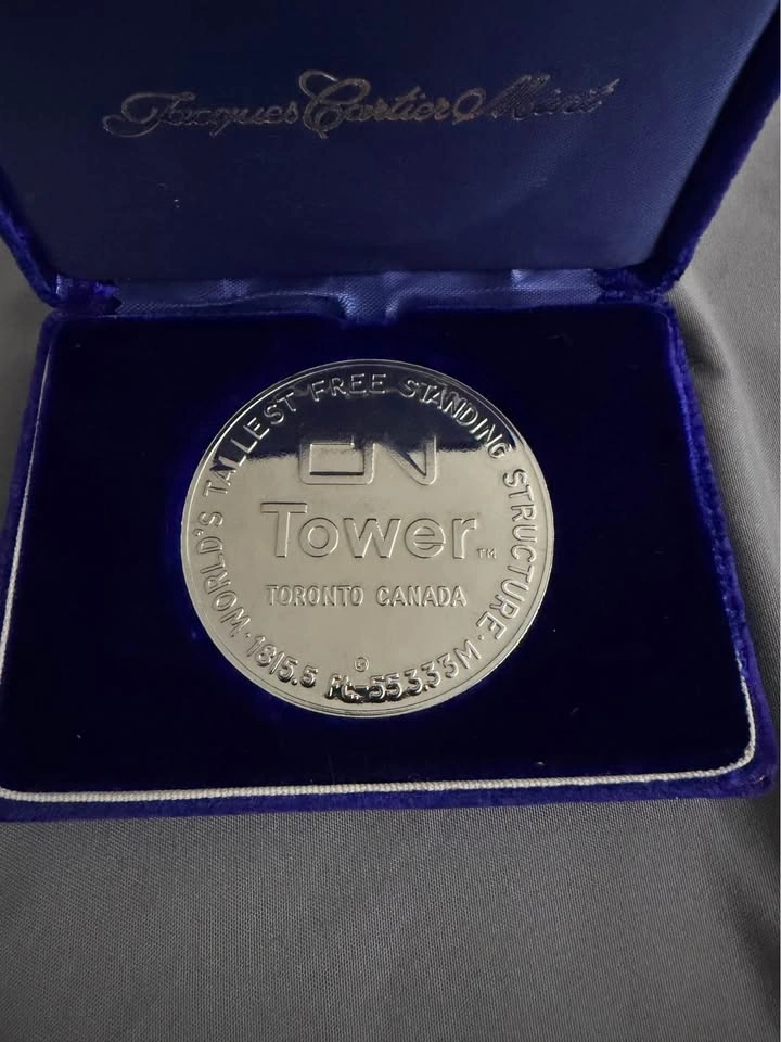 CN Tower Toronto Medal Jacques Cartier Mint - photo 2
