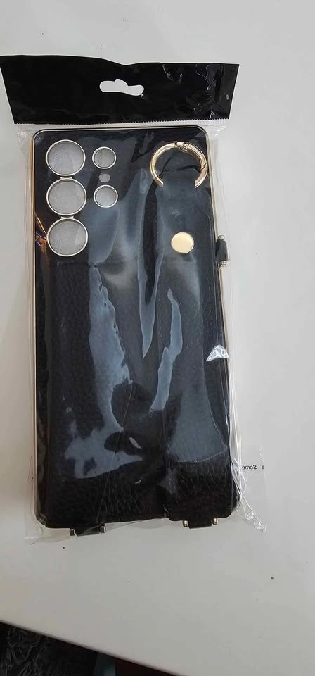 S25 Ultra Case with Card Holder and Wrist Strap - photo 3