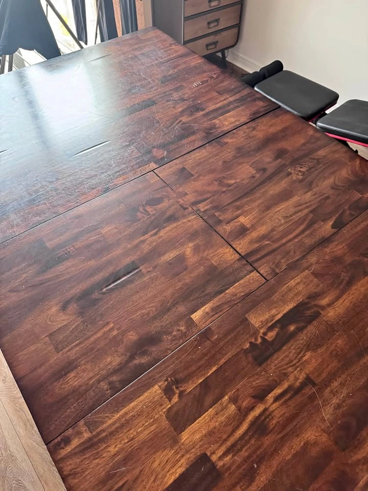 Solid Dining Table - Extends from 5ft to 6ft