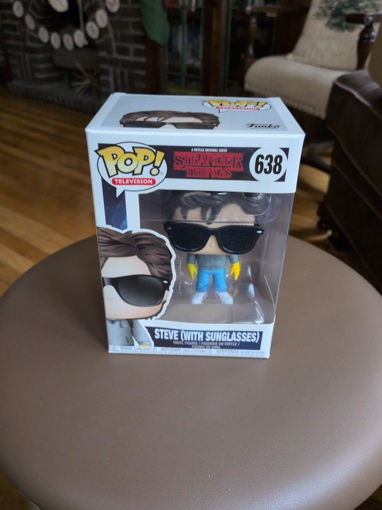 Stranger Things Funko Pop Steve (Sunglasses) #638