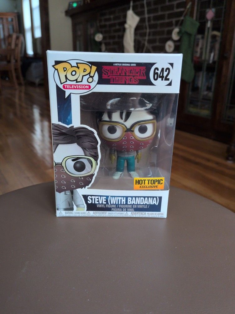 Funko Pop Stranger Things Steve (With Bandana) #642