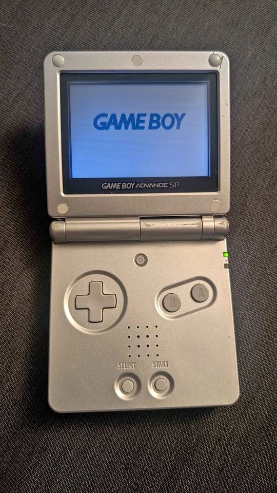 Game Boy Advance SP Silver