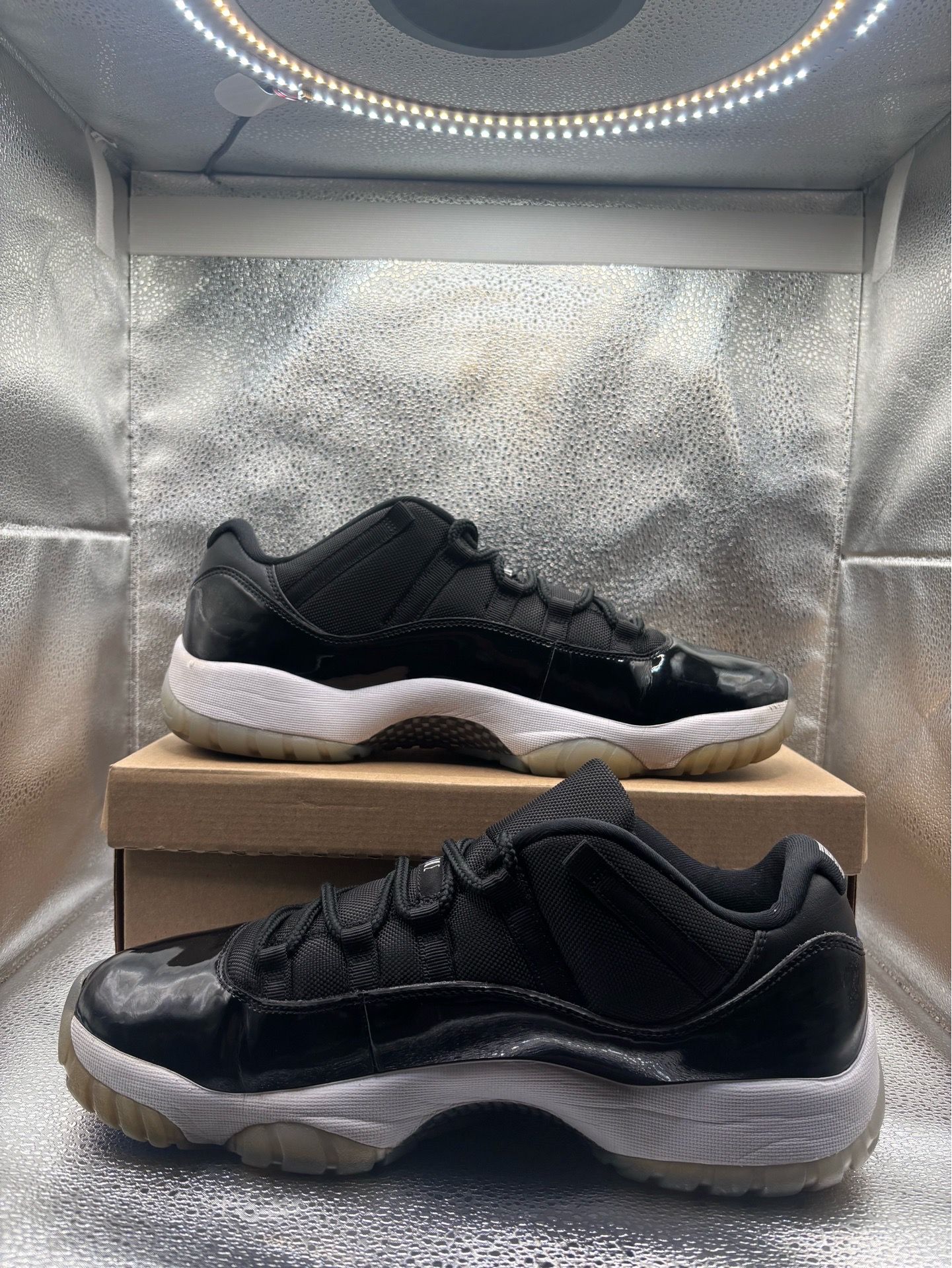 Air Jordan 11 Low Space Jam - photo 5