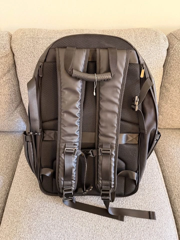 Hex Black Travel Laptop Backpack 40L - photo 2
