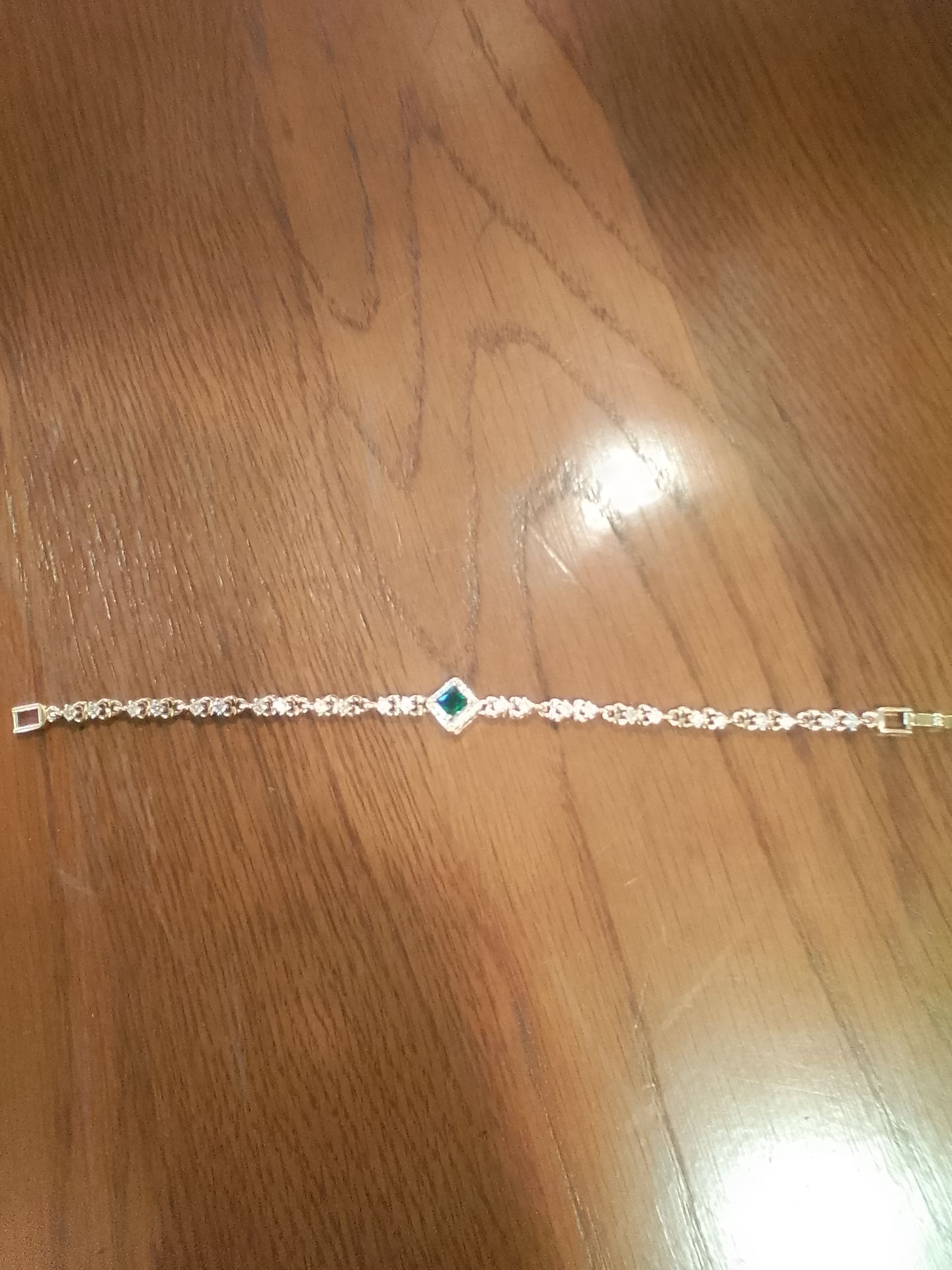 Stunning DayWear Bracelet/Emerald CZ crystals